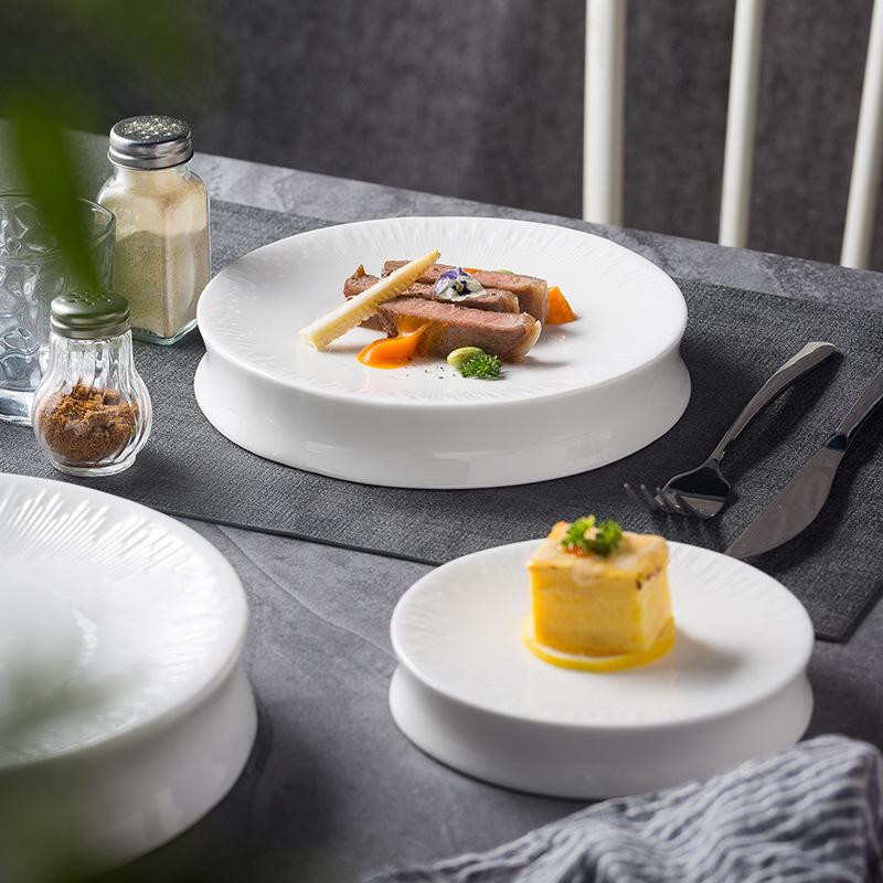 Nordisch Kreativ Hoch Flache Platte Weißes Porzellan Gemüseplatte High-End Restaurant Hotel Künstlerische Konzeption Platte Kommerziell Unregelmäßige Platte