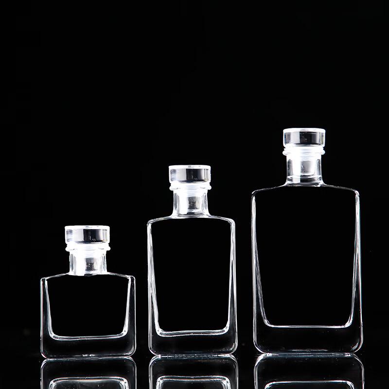 Handun Mini Glass Liquor Bottles with Glass Lid