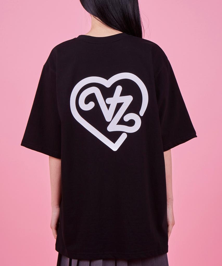 Bajal Vz Line Heart Short Sleeve T-Shirt (2 Colors)