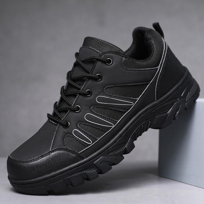 Outdoor Hiking Shoes Men's Casual Sports Shoes Hiking Labor Insurance Shoes Thick-soled Wear-resistant Cold Sticky Men's Shoes