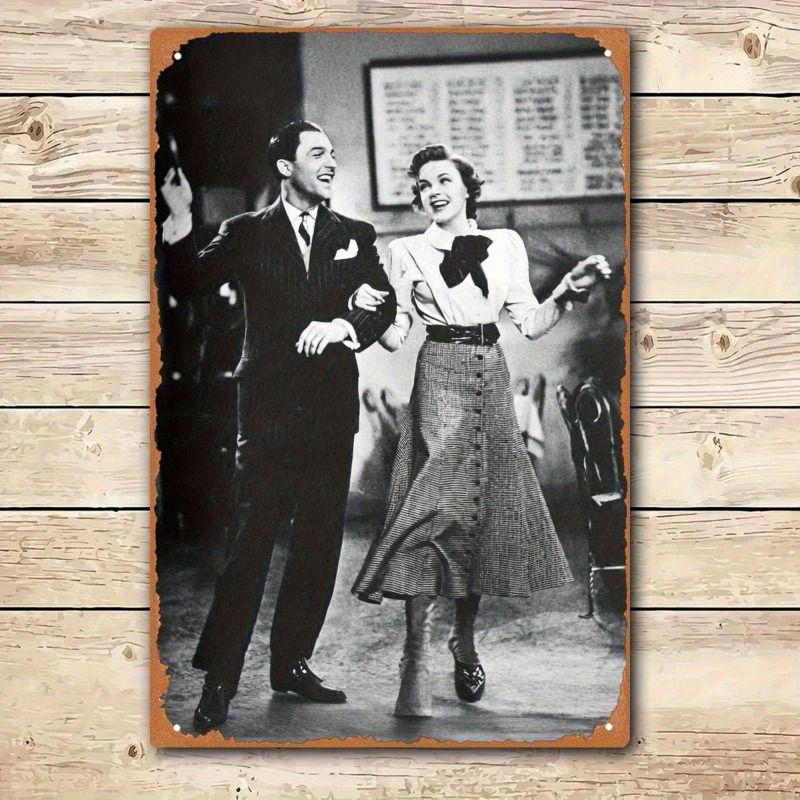 Valentine's Day Retro Metal Decorative Painting for Couples Bedroom Living Room Cafe Bar Restaurant