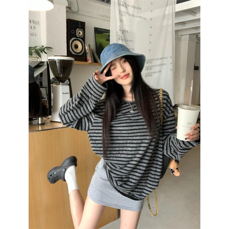 Striped Long Sleeved T-shirt Top