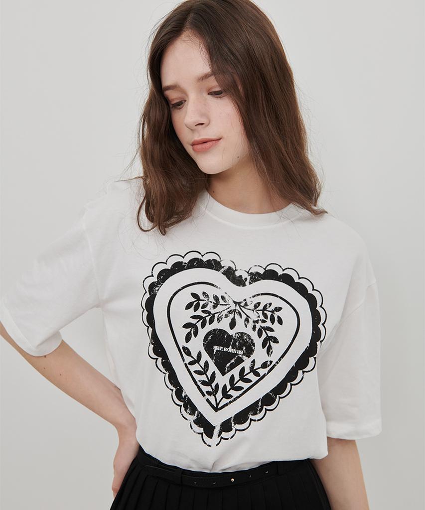 Eoboneoseu Heart Print T-Shirt [White]