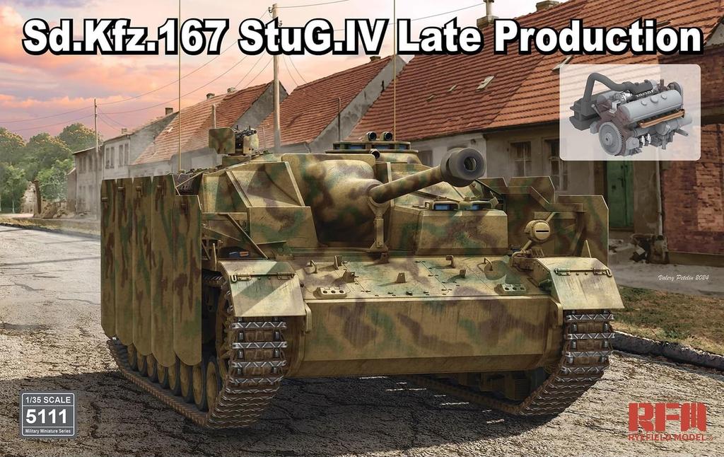 Ryfield Model German 4 Assault Gun Late Type Engine Movable Track Included Plastic Model RFM5111 1/35 Sd.Kfz.167 No.
