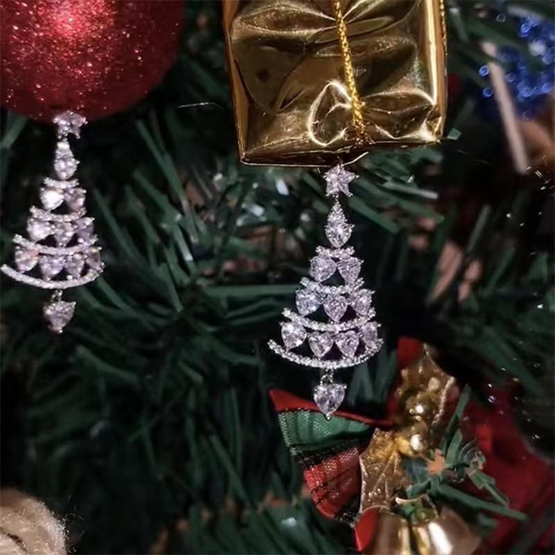 New Christmas Tree Lamp Luxury High-End Long Tassel Earrings With Versatile Niche Earrings In Autumn And Winter