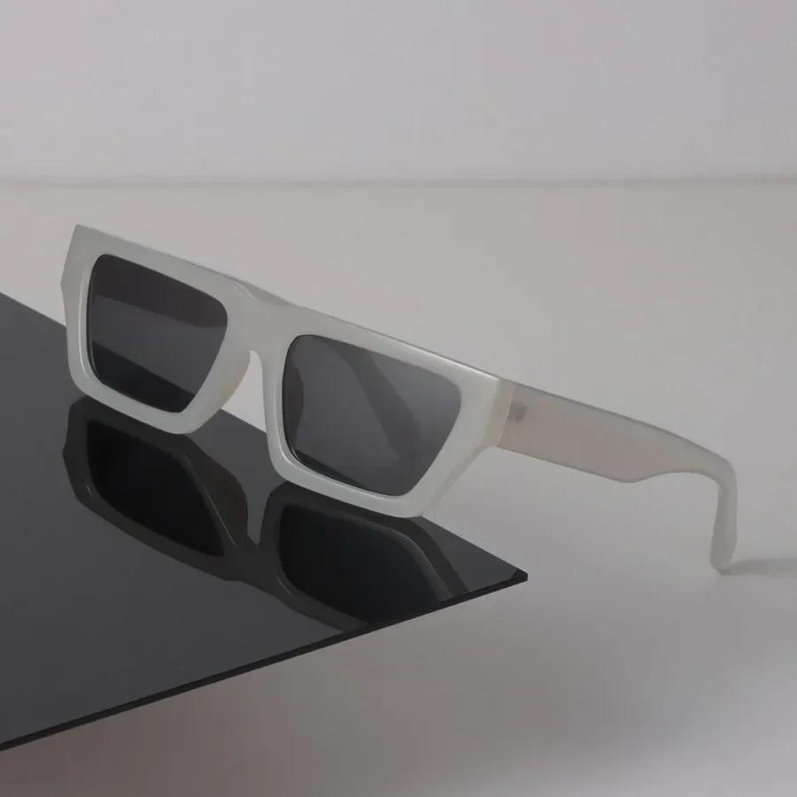 Designer Square Sunglasses Women Men Retro Black Sun Glasses Luxury Personality Eyewear Small Frame Mirror Brand