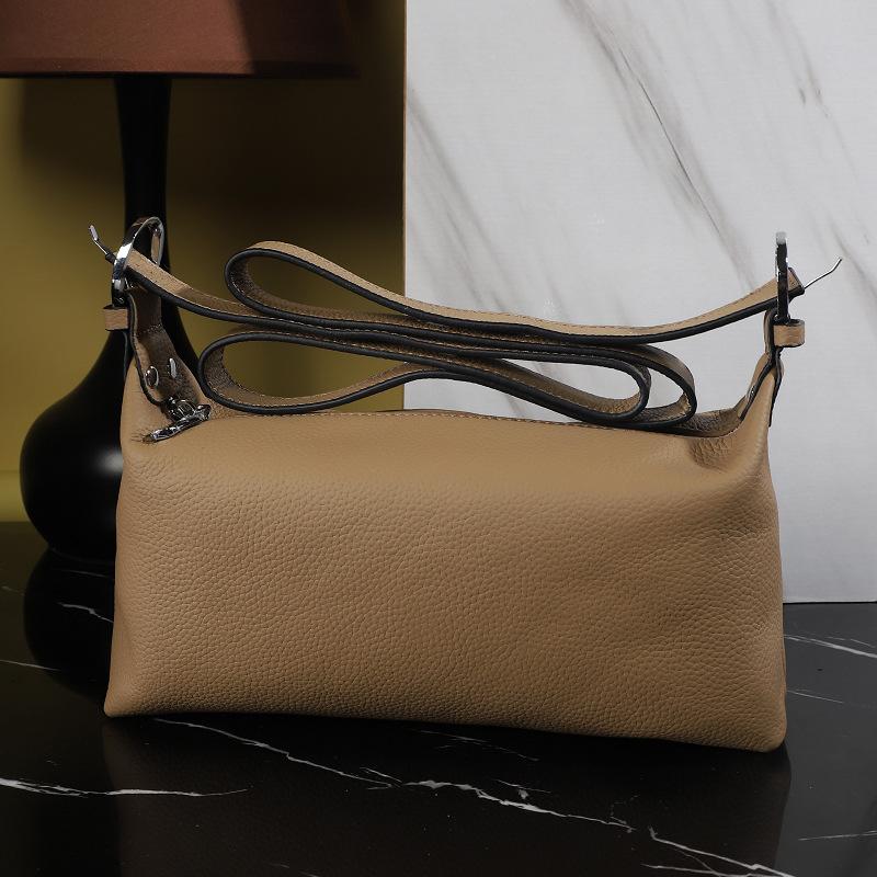 Top Layer Cowhide Underarm Bag Shoulder Bag Commuter All Fashion Genuine Leather Crossbody Bag General Purpose Tote Bag for Women