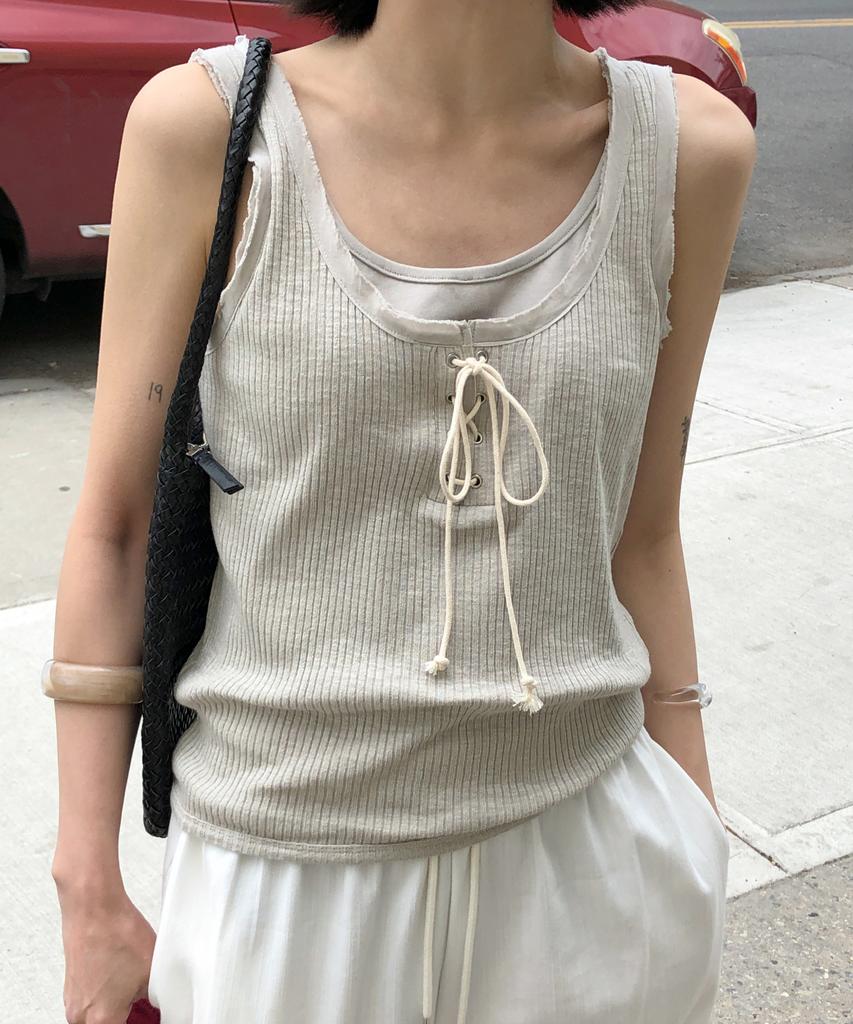 Toabe Lace-Up Ribbed Sleeveless T-Shirt (Beige)