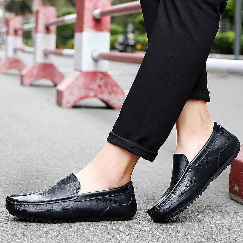 Högkvalitativt mode herrläderskor Casual Loafer Skor Bilkörskor för män