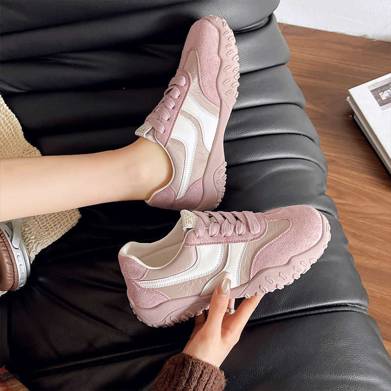 Versatile Feet Small Sports and Leisure Board Shoes Women's Spring New Lightweight Thick-soled German Training Shoes Forrest Gump Shoes