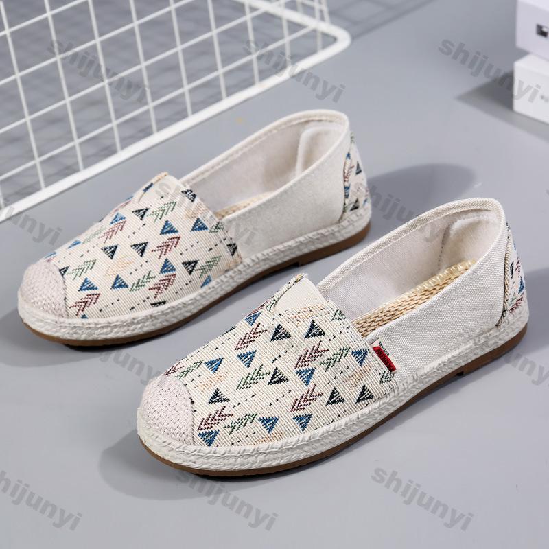 Women Loafers 2025 Summer Soft Sole Casual Shoes Lightweight Breathable Flat Shoes Comfortable Vintage Vulcanized Shoes