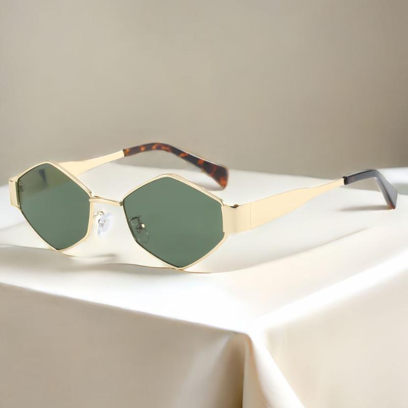 New diamond shaped sunglasses for women metal small frame concave design photography Sun Glasses