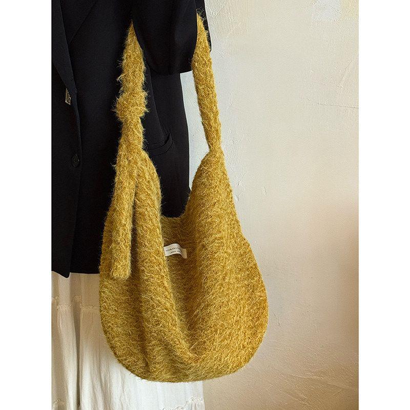 Leisure Single-shoulder Crossbody Bag, Large Capacity for Commuting Tote Bag