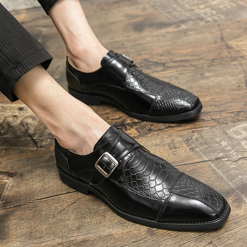 Mode Leder Designer Marke Mönche Schlange Luxus Herren Casual Büro Geschäftsmann Slipper Herren Mokassins Fahren Hochzeitskleid Männerschuhe