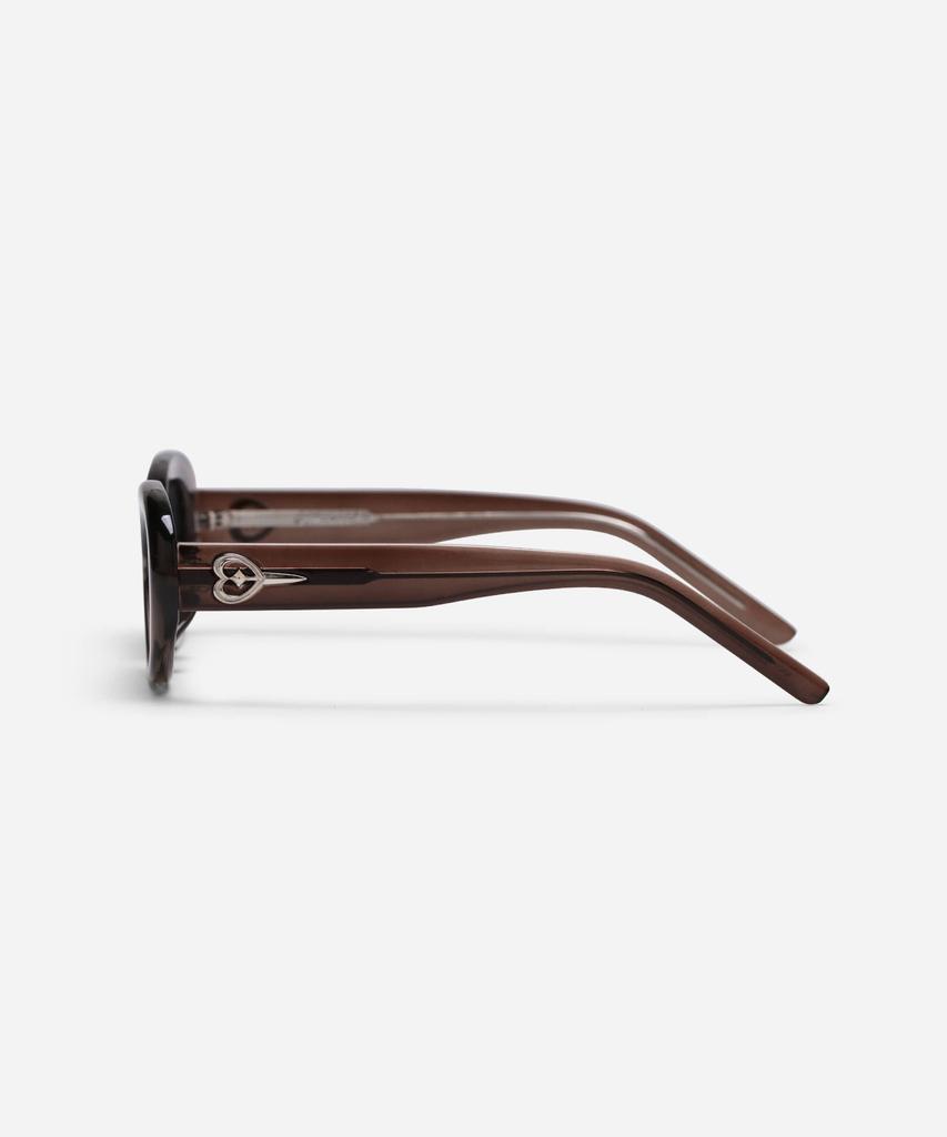 Neotelia Beringa · Brown