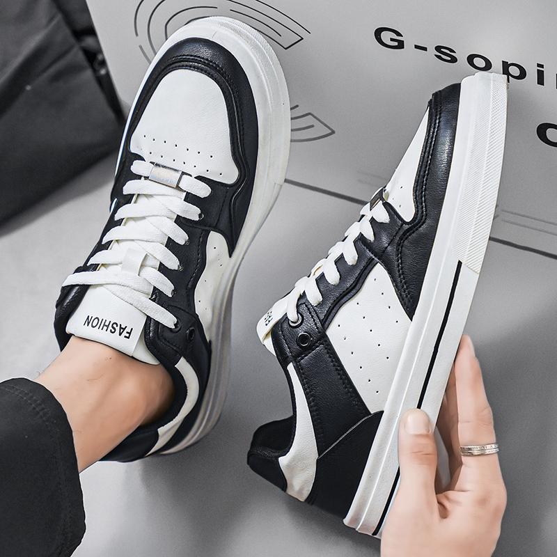 2025 Neue Atmungsaktive Herrenschuhe, Koreanische Version von All Sports Casual Board Schuhe, Abriebfest Rutschfest Kleine Weiße Schuhe
