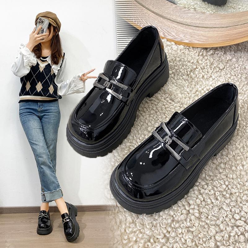 Women's Thick-soled Black Loafers Spring Fall Niche Design Flat Breathable Small Leather Shoes Casual Single Shoes