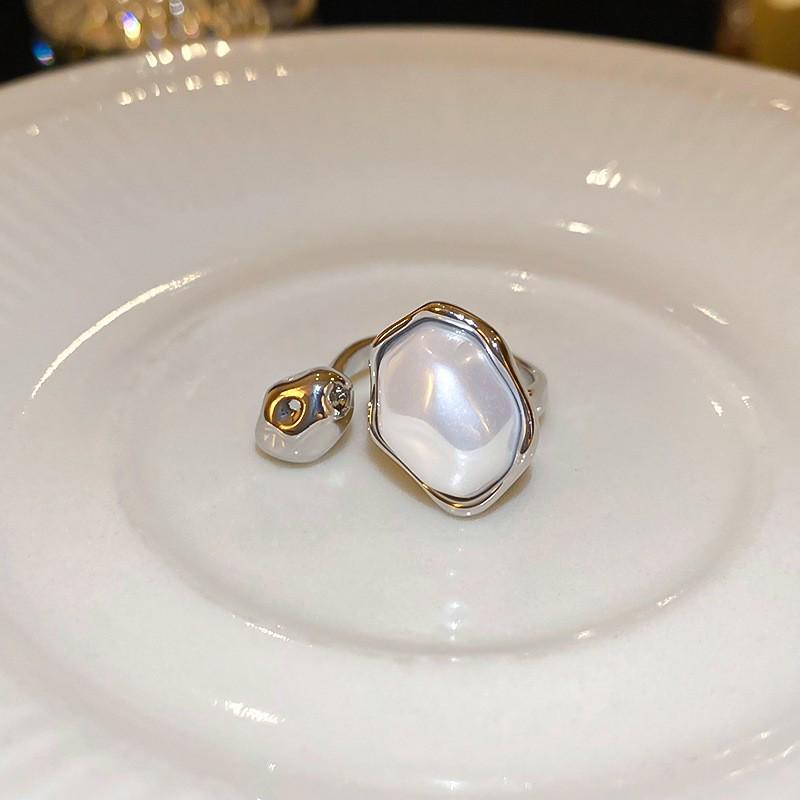Exquisite Gold Electroplated Zircon Pearl Butterfly Ring - French Luxury Jewelry
