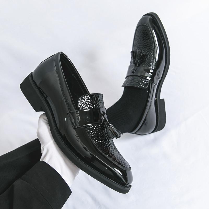Designer Fashion New Men's Black Brown Patent Leather Wedding Dress Shoes Male Luxury Plush Size 38-46 Tassels Loafers Zapatos