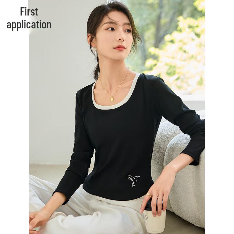 Women's U-Neck Embroidered Long-Sleeve T-Shirt