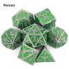 7 ks zelených stříbrných dvojitých mečů, kovových kostek, pevných polyedrických kostek, vhodných pro RPG deskovou hru Pathfinder na hraní rolí