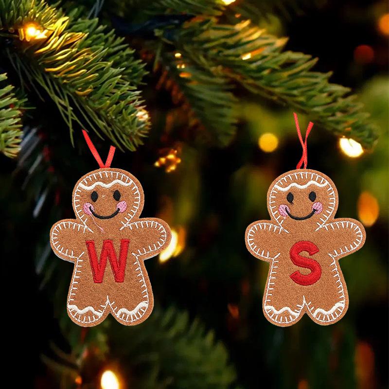 Weihnachts-Lebkuchenmann-Ornamente: Festliche Alphabet-Hängedekorationen