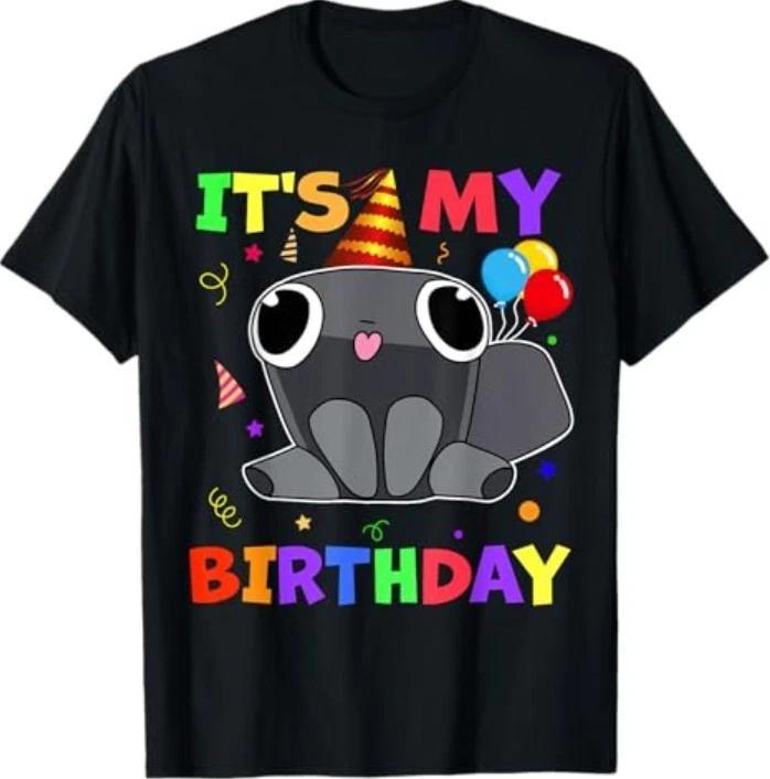 Tricou cu decorațiune de ziua de naștere cu pietricele din Lumea lui Dandy