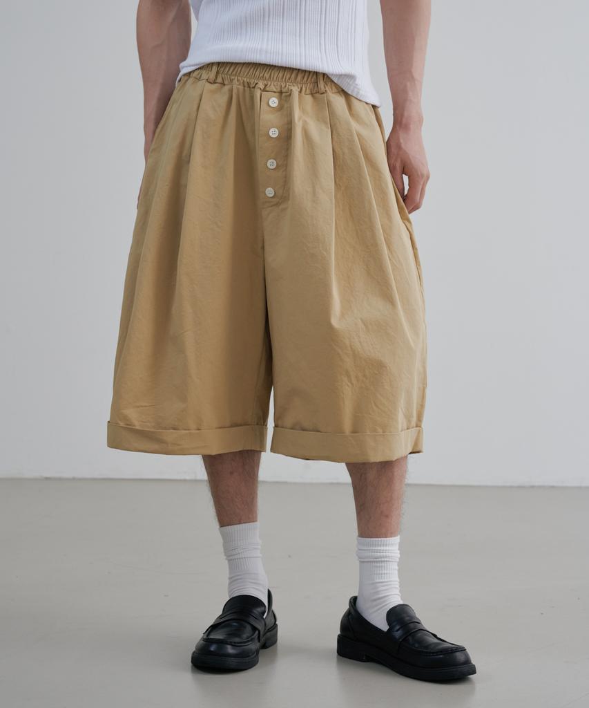 New Chief Chic D.P. Positano Coast Bermuda Pants (Beige)
