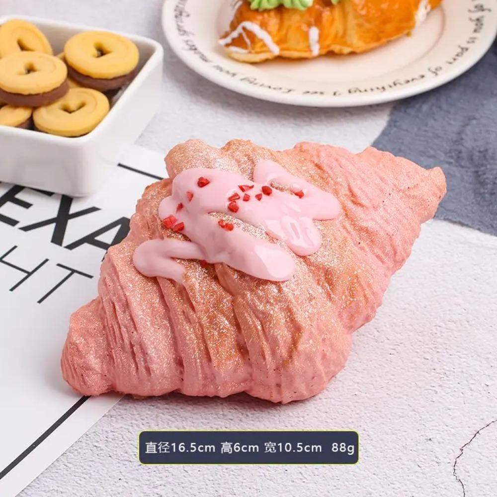 1PCS Slow Rebound Praiseworthy Bread Kneading Simulation Croissants Pop Puffs Food Model Shooting Props Window Ornaments