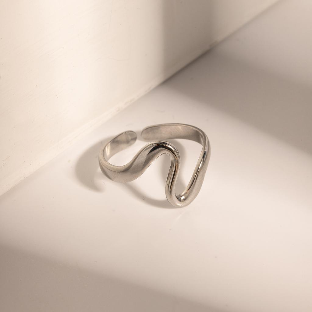 Youthway Stainless Steel Minimalist Irregular Curve Geometric Curved Ring Tarnish Free Fashion Unisex Jewelry Gift