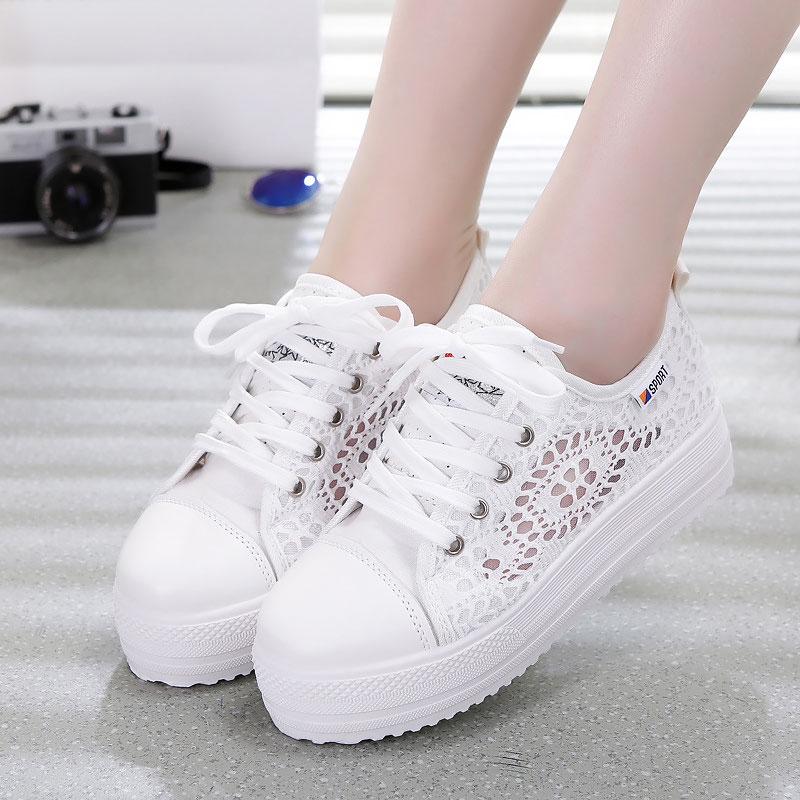 2024 Damesschoenen Mode Zomer Casual Witte Schoenen Uitsparingen Kant Canvas Hol Ademend Platform Platte Schoenen Dames Sneakers