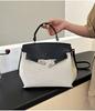 Stylish Large-capacity Platinum Bag, New High-end Textured Simple Handbag, Commuter Shoulder Messenger Bag