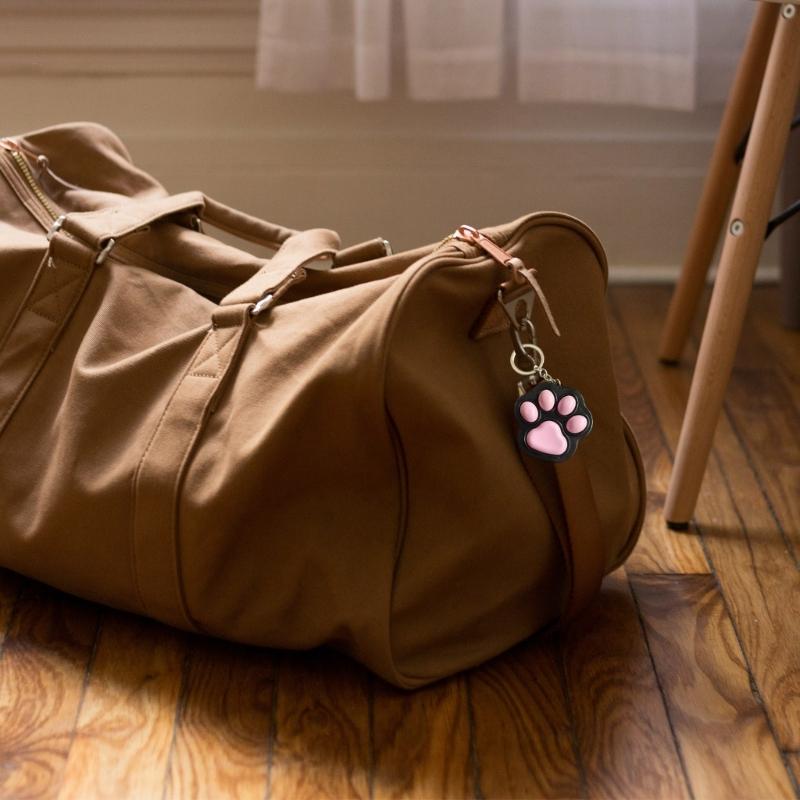 Portable Cat Claw Keychain Stress Relief Toy Soft Silicone Keyring for Backpack Purse Travel Office Styles