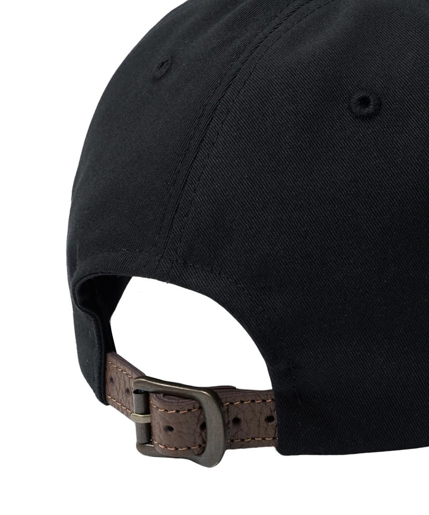 Gorra con Correa de Cuero y Logo Y de YALE_Negra