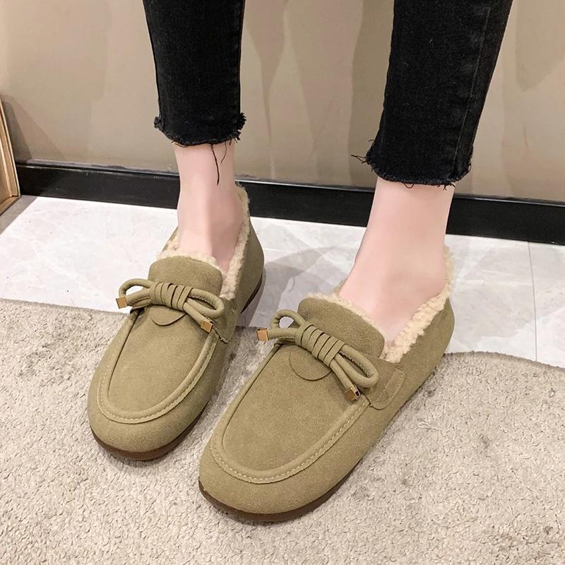 Vinter Varma Skor Mode Låg Topp Platt Bomullsskor Kvinnor Flats Casual Spänne Mocka Komfort Platåskor