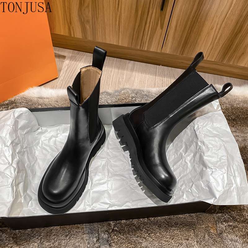 Bottines Martin Femmes Automne Hiver Polaire Britannique Tube Moyen Plateforme Bottines Chelsea Grande Taille Confortable Chaud
