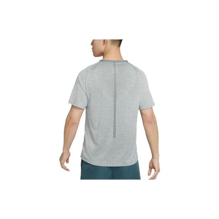 Nike T Shirts Men's Smoke Gray Crew Neck Moderate Straight Fit DM4754-084