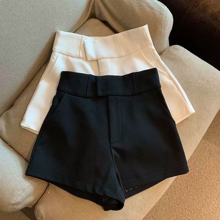 Sommershorts für Damen: A-Linien-Shorts mit hoher Taille, Schlankmachende Shorts für zierliche Frauen, Lässige Hosen, Weitbeinige Hosen