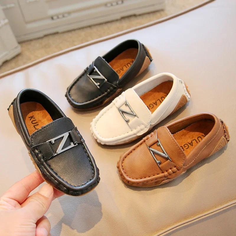 Boys Loafers Slip-on with Metal Buckle Fashion Kids Flats Children Casual Shoes Prince Formal Leather Shoes for Party Wedding