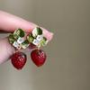 Boucles d'oreilles pendantes délicates Fleur de Fraise Rouge pour Femmes Boucles d'oreilles Fruit Vert Simulé 3D Bijoux Accessoires pour Filles