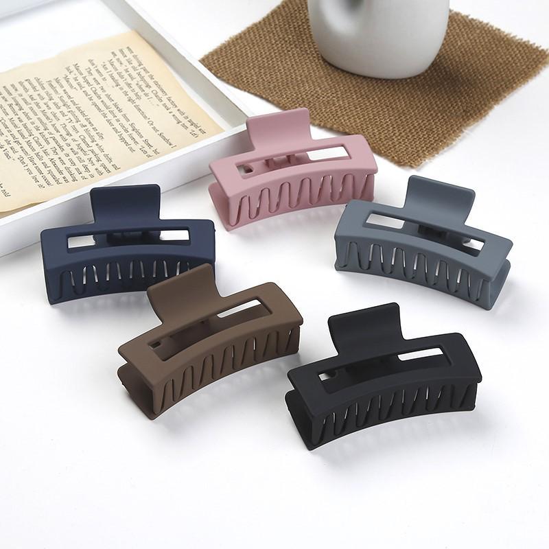 Korean High-end Frosted Grip Women's Shark Hair Clip - Solid Color, Large Size
