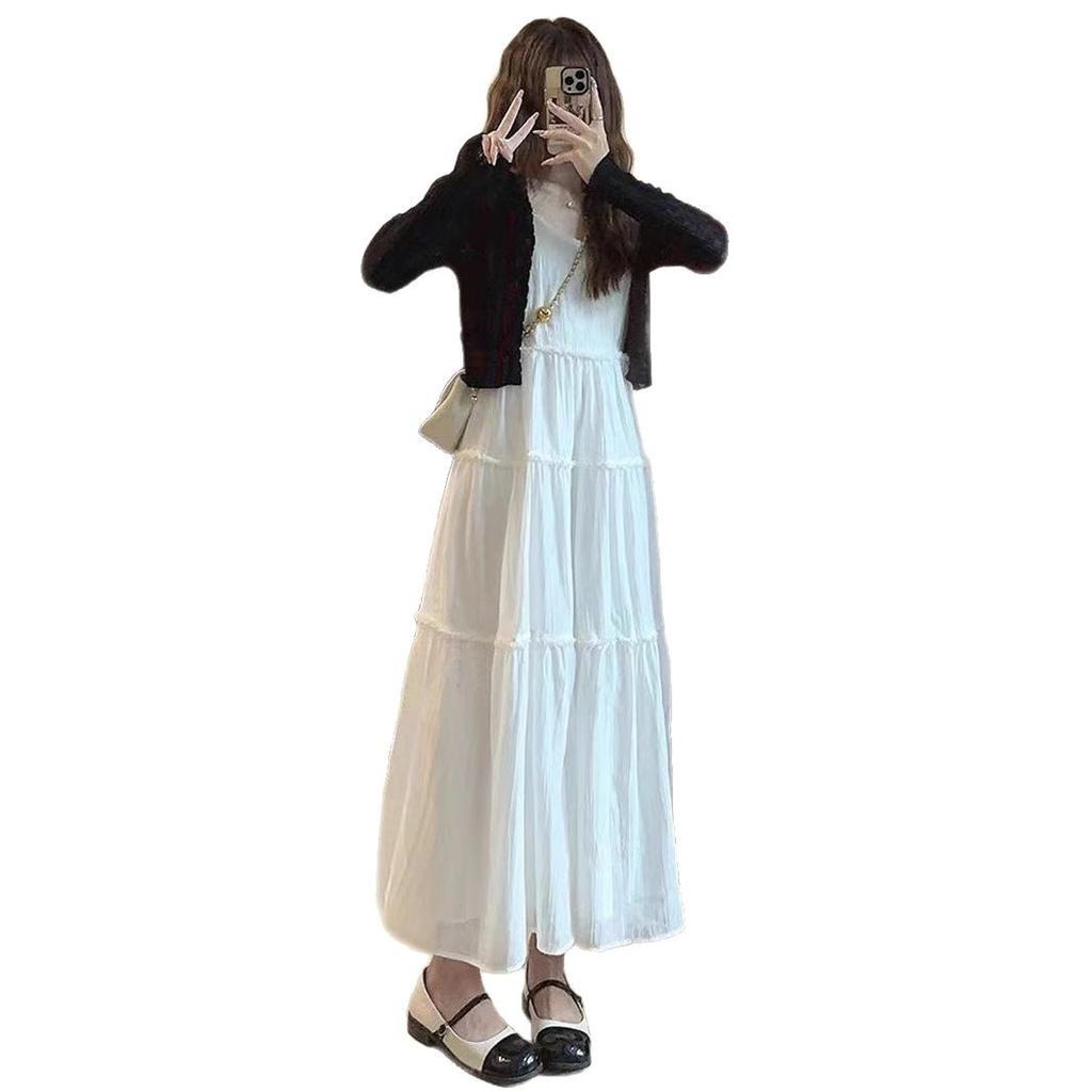 Summer dress with a complete set of gentle wind waist and thin white suspender dress women's seaside vacation medium and long dress