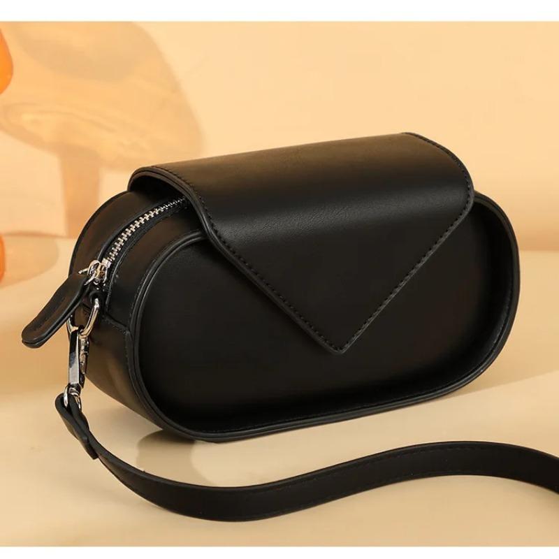 Trendy Temperament Small Hobo Bag for Women Simple Versatile Crossbody Shoulder Bag with Zipper