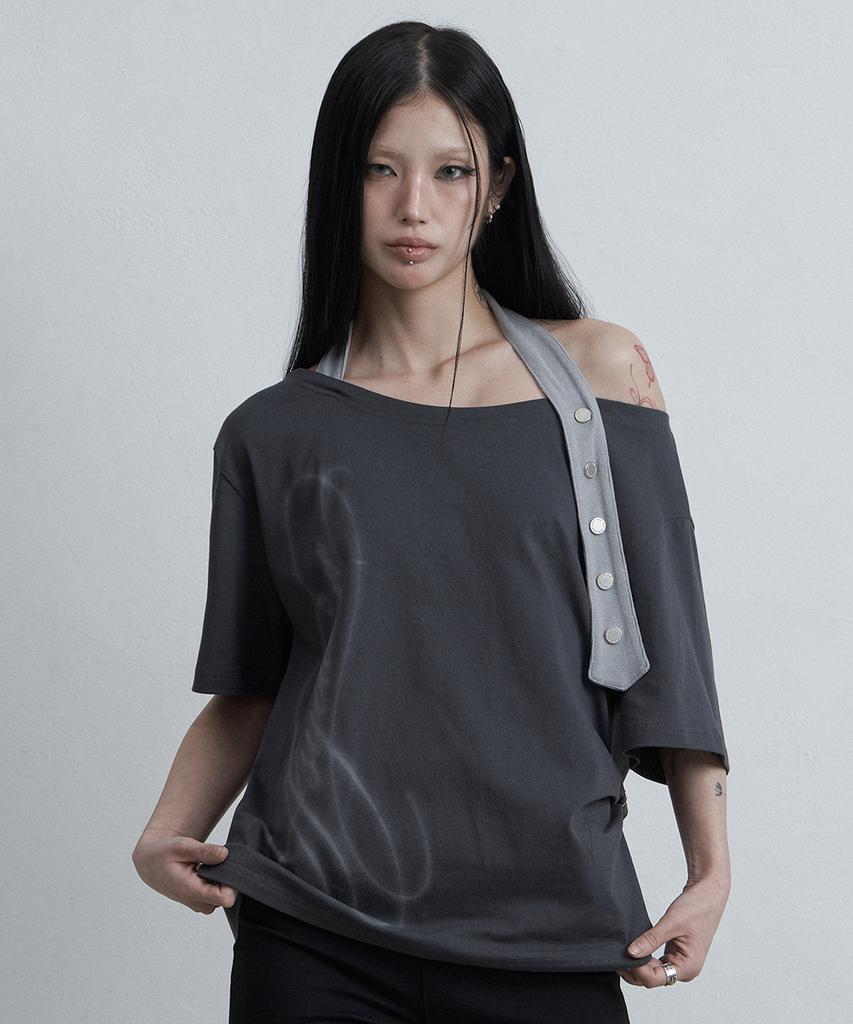 Aejeuyua Belted Halter Off-Shoulder Tee Charcoal