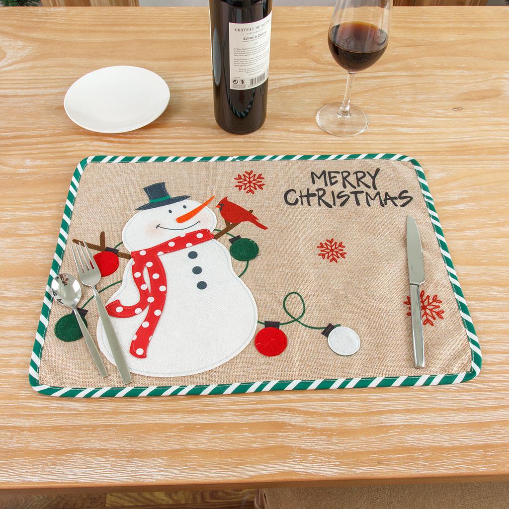 New Christmas Decorative Cartoon Embroidered Table Mat Heat Resistant Coaster Cloth for Dining Table Festive Home Decor