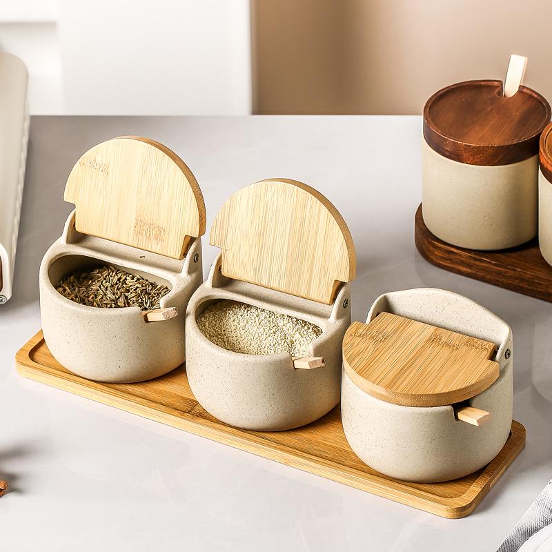 Japanese Retro Ceramic Spice Jar Set for Kitchen and Restaurant Storage