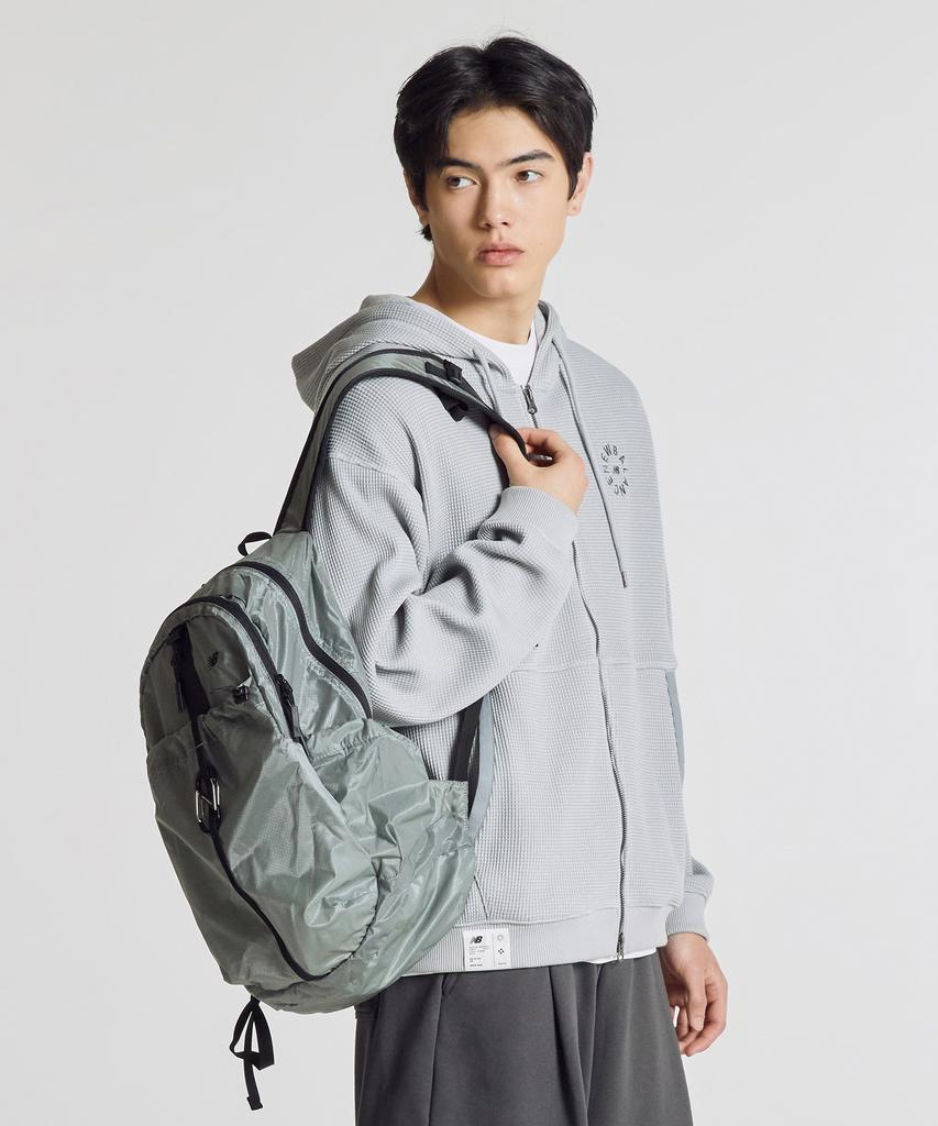New Balance Nbgcgs1206 / Light Backpack V2 (Light Gray)
