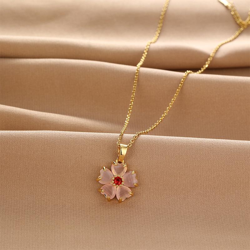 Light Luxury Pink Love Necklace Women'S High Value Versatile Temperament Collarbone Chain Accessories