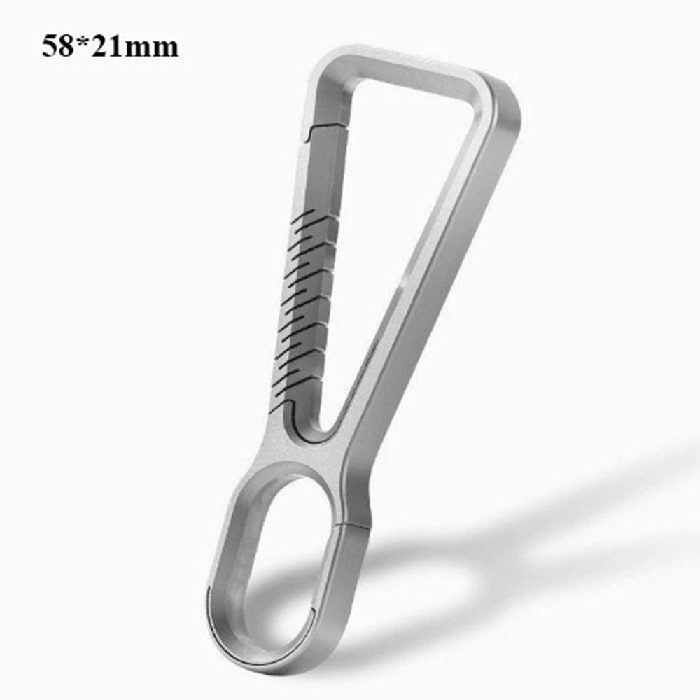 Nyckelringar med spänne av äkta titanlegering Mini Bärbara Nyckelringar Ryggsäcksberlock Superlätta Multifunktionella EDC-verktyg