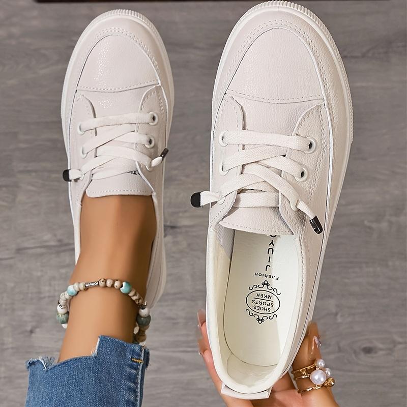 Klassische weiße Damen-Sneakers - Bequeme Schnür-Freizeitschuhe mit goldfarbenen Akzenten, atmungsaktivem Stofffutter und strapazierfähiger Gummisohle